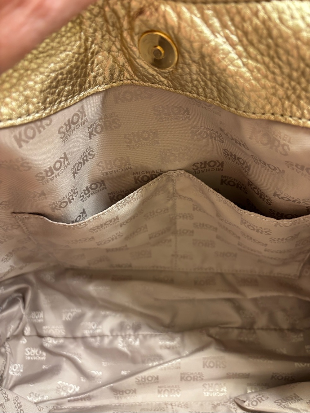 Michael Michael Kors Austin gold metallic leather hobo shoulder bag - Picture 12 of 13